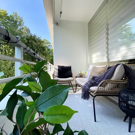Seaside Rooms - Zentrales Design-Apartment Mit Balkon & Parkplatz - 2 Minuten Zum Strand Timmendorfer Strand Exterior photo