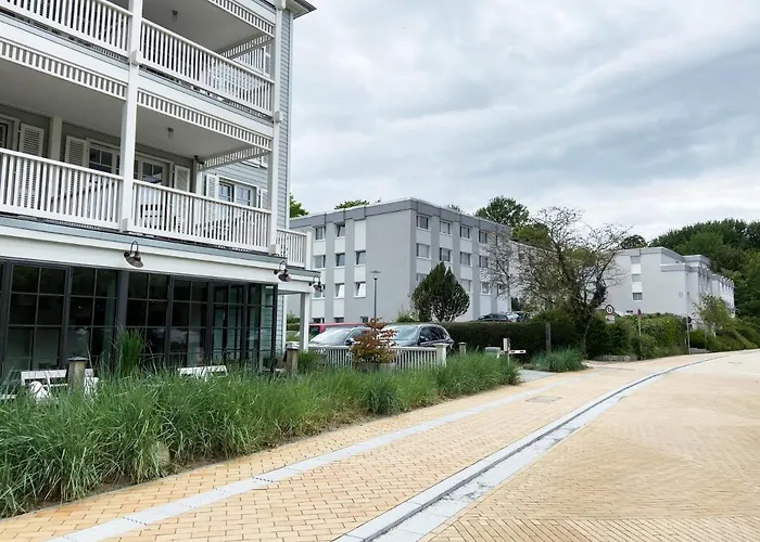 Seaside Rooms - Zentrales Design-Apartment Mit Balkon & Parkplatz - 2 Minuten Zum Strand